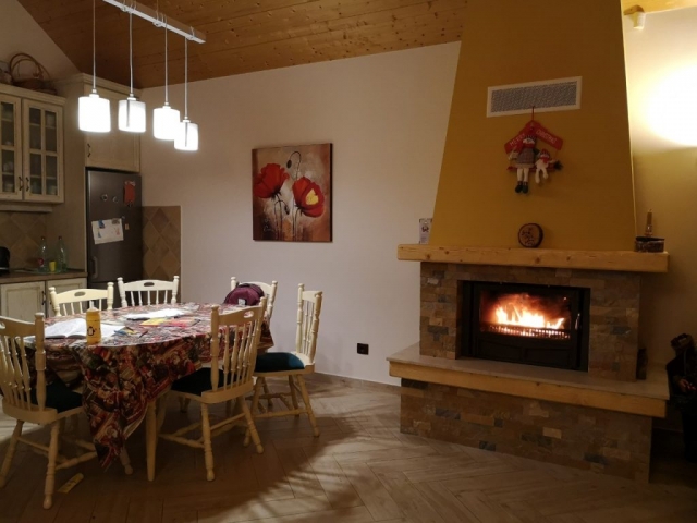 Kamin Čehov